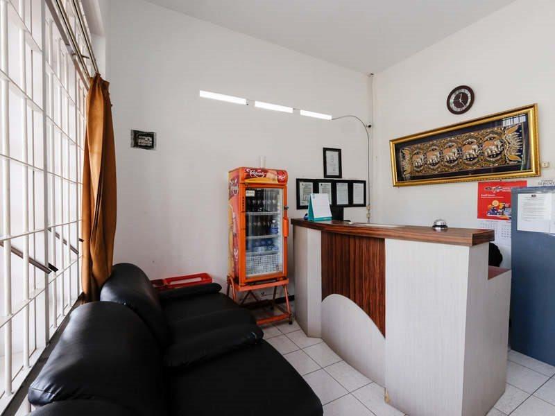 Reddoorz Near Moro Mall Purwokerto Extérieur photo